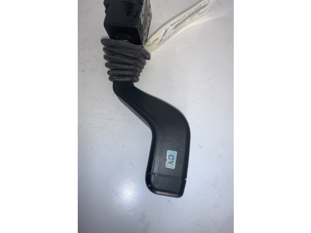 Ручка стеклоочистителей 09185417 Opel Corsa C