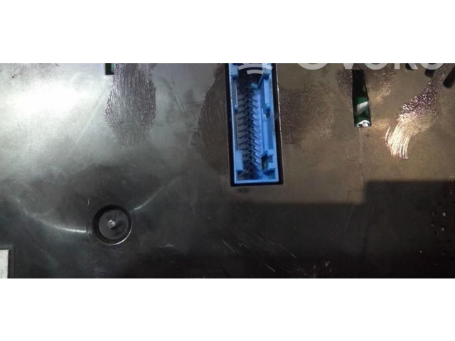 Панель приборов 8X0920930A   Audi A1       