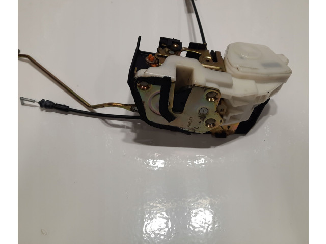 Zámek zadních dveří LP2PIN, LP2PIN Mitsubishi Pajero 2002