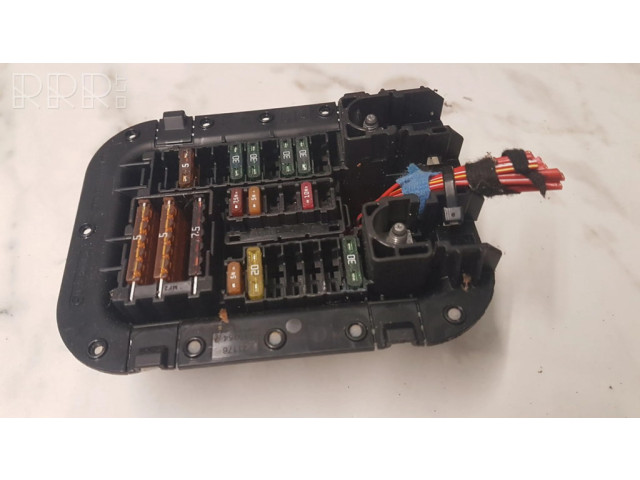 Pojistková skříňka A2225403150, 1622040080 Mercedes-Benz C W205 2016