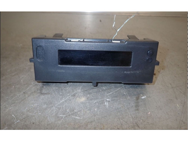 Дисплей 8200633623 Renault Clio III