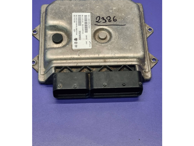 Блок управления двигателя 55258952, BC0104974E   Fiat 500L