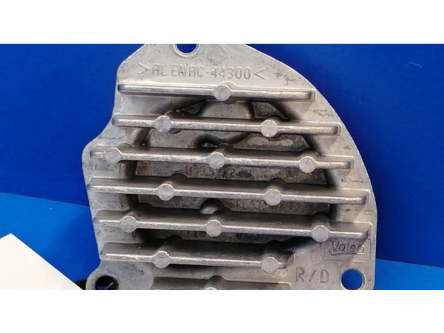 Блок фонаря / (блок «хenon»)