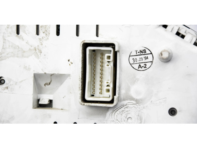 Панель приборов MN148889 Mitsubishi Colt