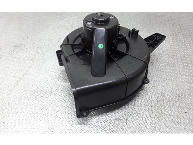 Вентилятор печки 668SKB003 Audi A2