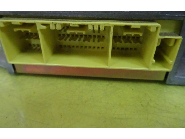 Блок подушек безопасности C17657K30B, 3326048 Mazda Premacy