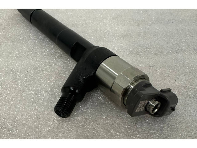 Vstřikovač 55570012 Opel Astra K