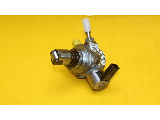 Топливный насос 166307214R    Renault Clio IV   