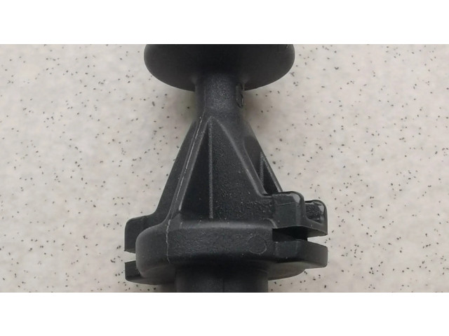 Деталь передней фары