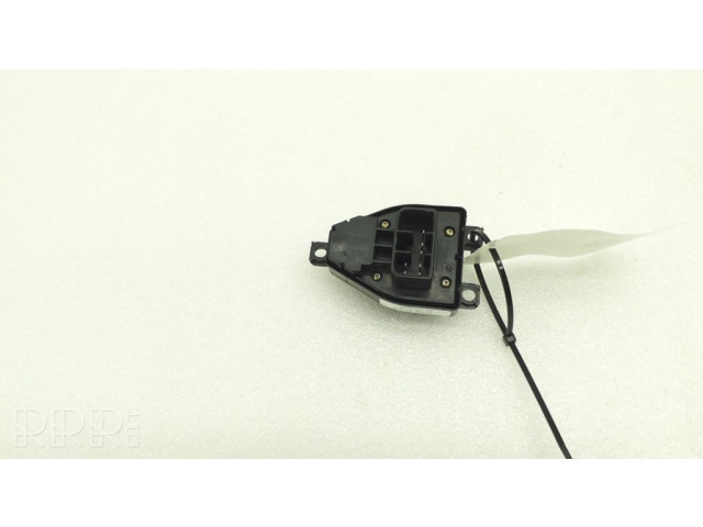 Включатель зеркал