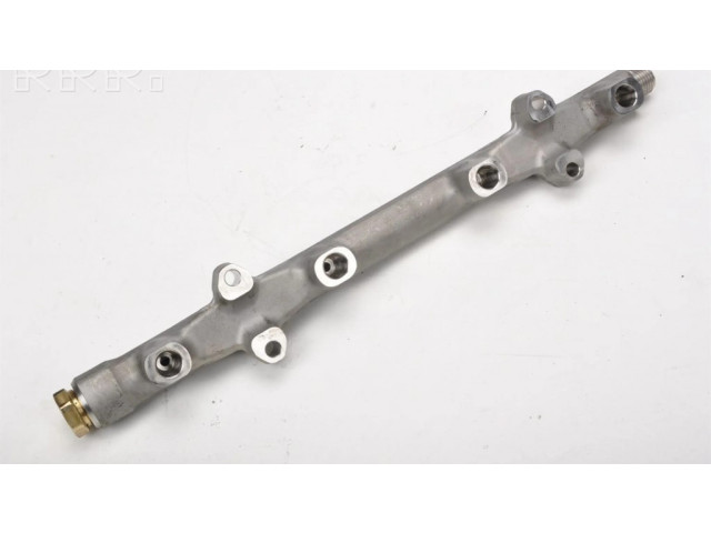 Магистральная трубка топлива