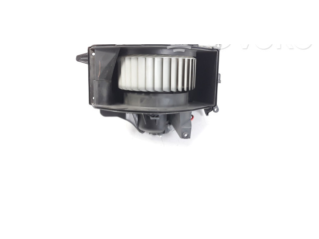Вентилятор печки    4B1820021B   Audi A6 S6 C6 4F