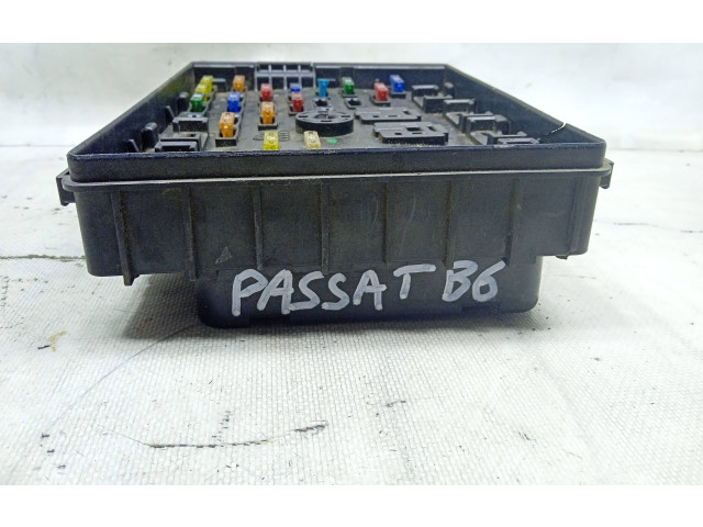   Pojistková skříňka 3C0937125, 43406735   Volkswagen Tiguan 2005