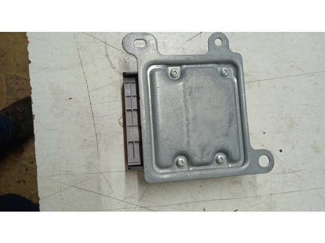 Блок подушек безопасности 93457848   Opel Vivaro