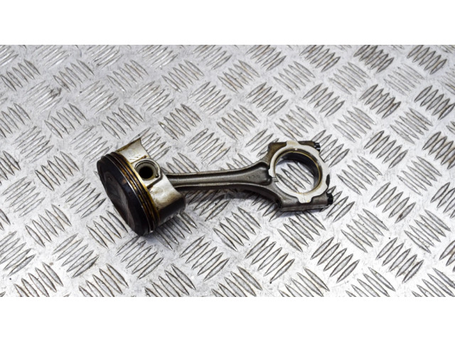 Поршень 2ZR-FXE 1320109C80, 131010T300 Toyota C-HR для бензинового / Электричество двигателя 1.8