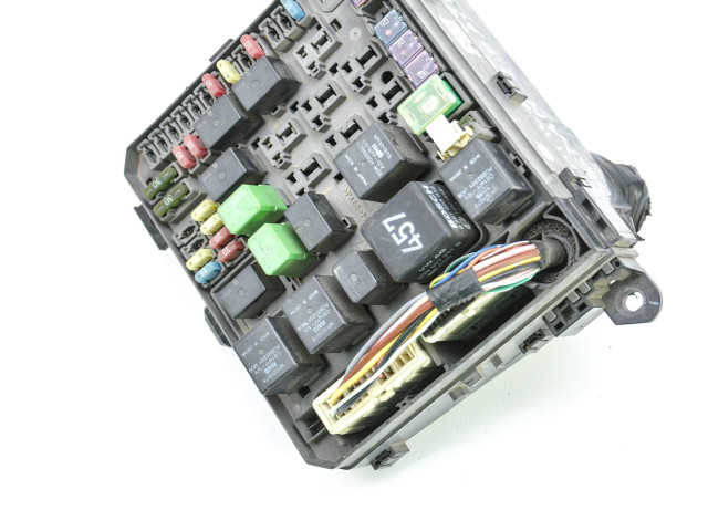 Блок предохранителей PR06102000, PR061-02000 Mitsubishi Lancer