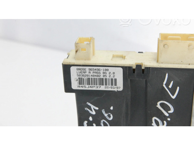 Передний двигатель механизма для подъема окон