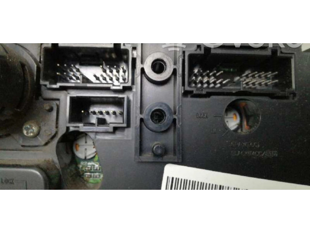 Блок управления климат-контролем 9452368   Volvo V70