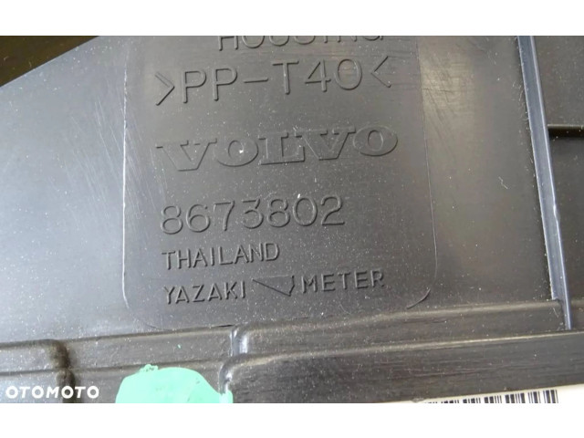 Přístrojová deska Volvo XC70 2006 30746102, 8602885