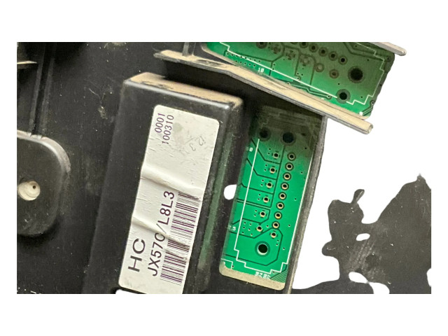 Přístrojová deska Nissan NV200 2012 24810JX57C