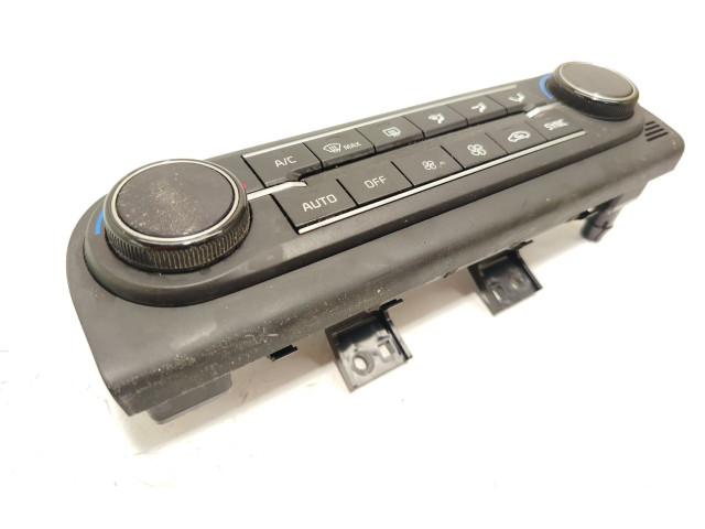 Блок управления климат-контролем 97250J7201, 97250J7201WK   KIA Xceed