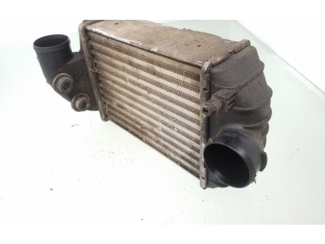 Интеркулер  059145805, 157562013   Audi A4 S4 B5 8D 2.5