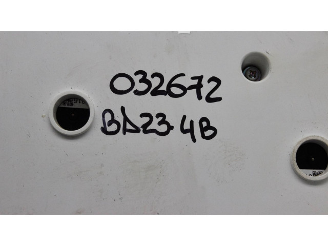 Панель приборов 30746102, 69594700t Volvo V70