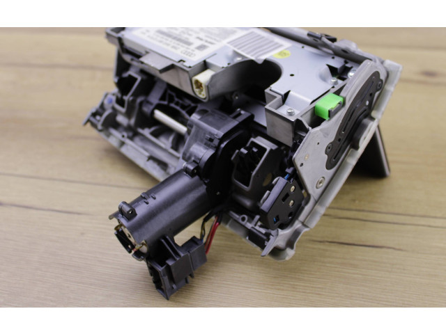 Дисплей    8V0857273K, 8V0919603B   Audi A3 S3 8V