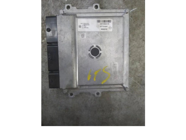 Блок предохранителей 681037125R Dacia Sandero