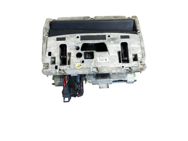 Дисплей 8V0857273M, 8V0919603C Audi A3 S3 8V