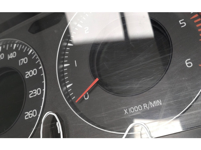 Панель приборов 31270899AA, 36002598   Volvo V70       