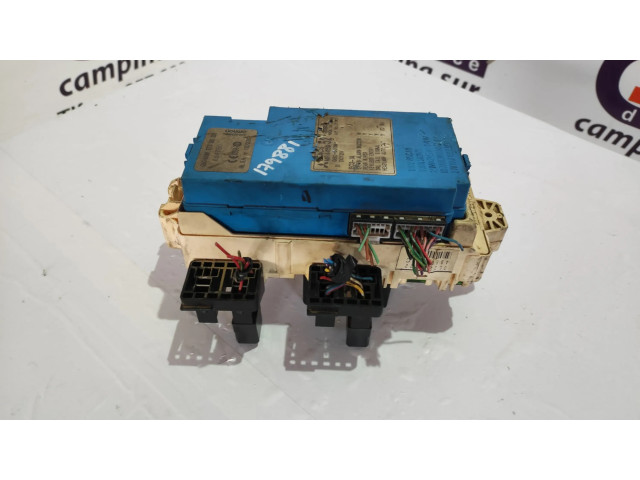 Pojistková skříňka Řídící jednotka BSM G8C500METS Mitsubishi Montero 2001