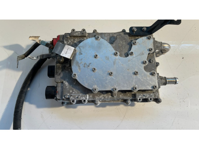 Преобразователь напряжения