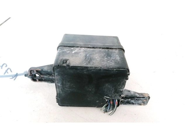 Блок предохранителей Mitsubishi Colt