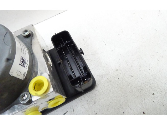 Дисплей    476607472R   Dacia Dokker