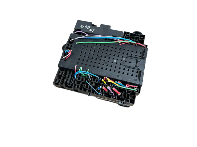 Блок предохранителей 30657428, 08688434 Volvo XC90