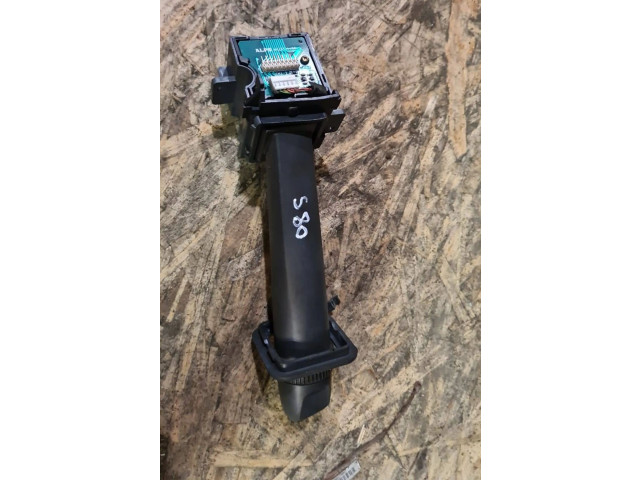 Ручка стеклоочистителей    Volvo S80