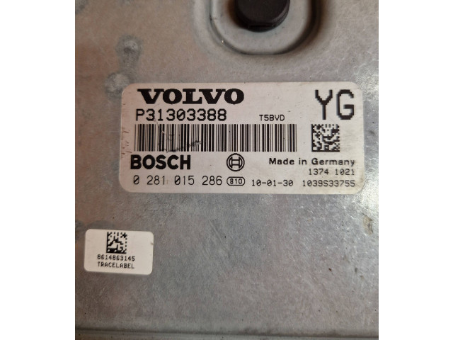Блок управления двигателя P31303388, 1039S33755   Volvo V70