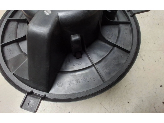 Вентилятор печки 1K1819015 Volkswagen Touran I