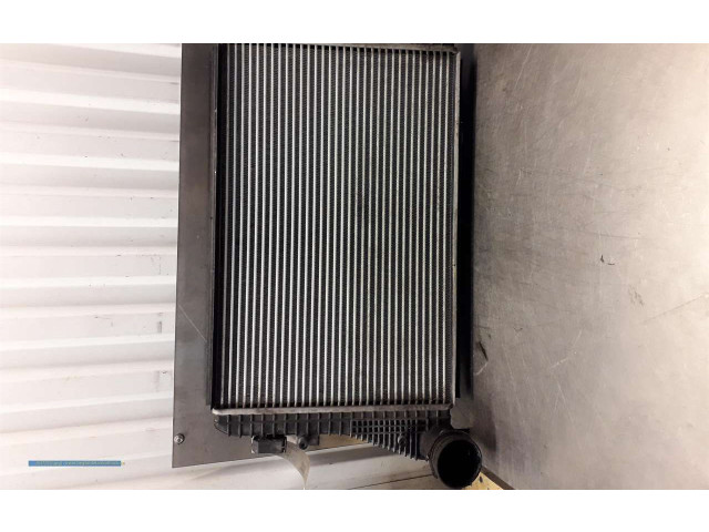 Интеркулер  1K0145803   Volkswagen Touran I 