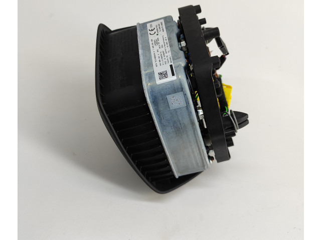 Подушка безопасности водителя 4N0880201K Audi e-tron