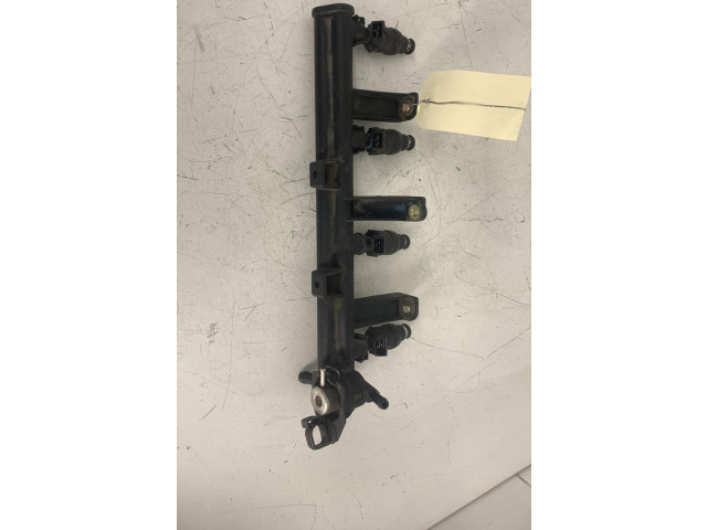 Топливная рампа Citroen Xsara для двигателя XU7JP4_LFY