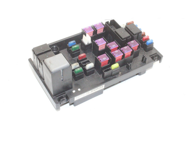 Блок предохранителей  82241SC020   Subaru Forester SH    