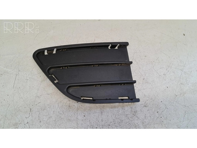 Нижняя решётка (из трех частей) Chevrolet Spark  96687211      