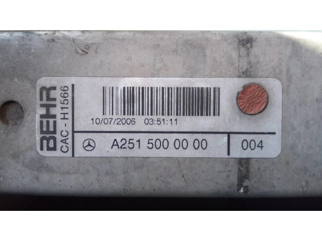 Интеркулер  A2515000000004   Mercedes-Benz R W251 3.0