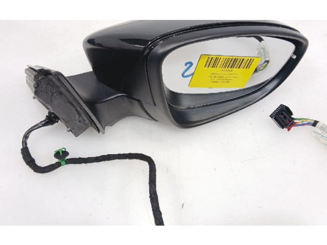 Зеркало электрическое Volkswagen Jetta VI 2011 - 2018 года