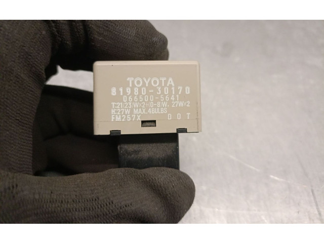 Pojistková skříňka 8198030170, 0665005641DENSO Lexus GS 300 350 430 450H 2007