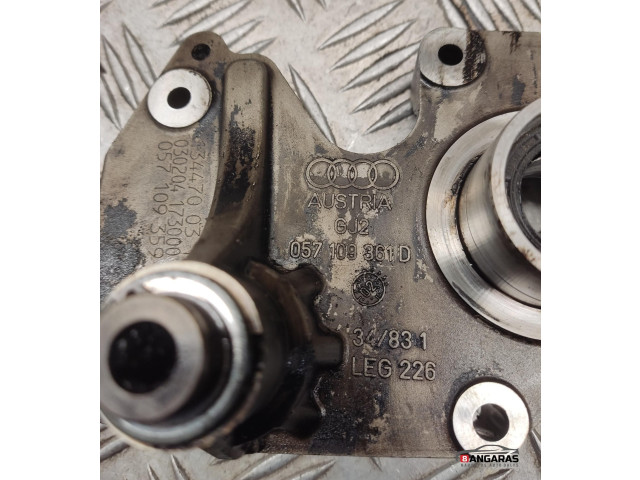 Čerpadlo oleje 057109361d   Audi A8 S8 D3 4E   