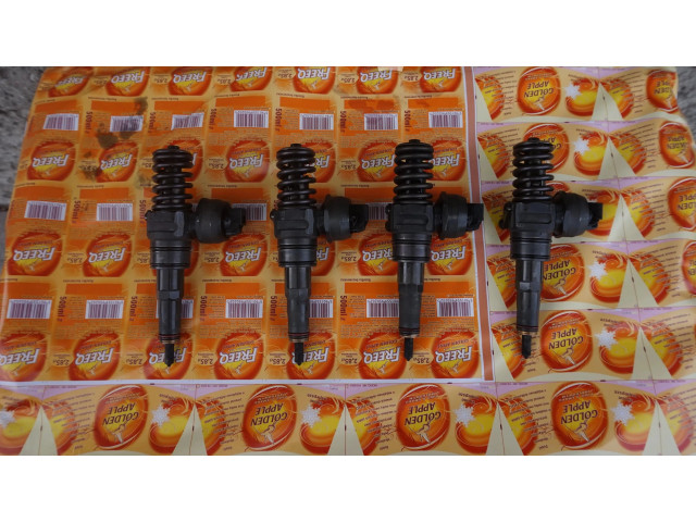 Форсунка     Skoda Octavia Mk2 (1Z)   