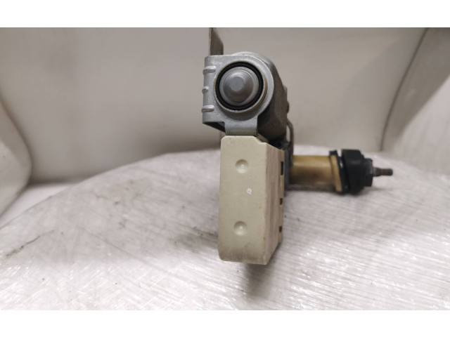 Моторчик заднего дворника 15072166    Chevrolet TrailBlazer